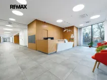 Pronájem garážového stání, Praha - Smíchov, Kobrova, 15 m2