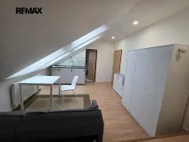 Pronájem bytu 1+kk, Praha - Dejvice, Koulova, 30 m2