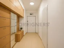 Pronájem bytu 2+1, Praha - Vršovice, Bělocerkevská, 52 m2