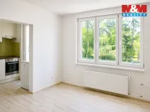 Pronájem bytu 2+kk, Pardubice, Školská, 52 m2