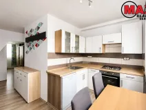 Prodej bytu 2+1, Plzeň, Zábělská, 52 m2