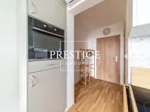 Pronájem bytu 1+kk, Praha - Smíchov, Radlická, 18 m2