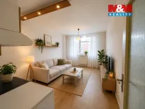 Prodej bytu 2+kk, Praha - Hlubočepy, Trnkovo náměstí, 45 m2
