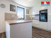 Prodej rodinného domu, Kamenice nad Lipou, Dobšova, 210 m2