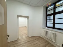 Pronájem kanceláře, Brno, Starobrněnská, 37 m2