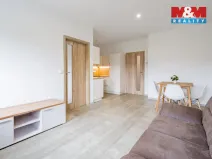 Prodej bytu 2+kk, Třeboň - Holičky, 42 m2