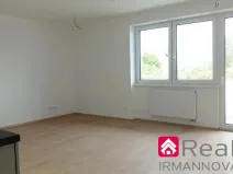 Prodej bytu 2+kk, Pohořelice, Znojemská, 66 m2