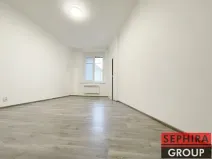 Pronájem bytu 1+kk, Praha - Libeň, Sokolovská, 27 m2