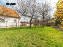 Prodej pozemku pro bydlení, Holubov, 739 m2