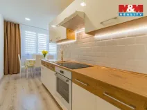 Prodej bytu 2+1, Hranice, U pošty, 61 m2