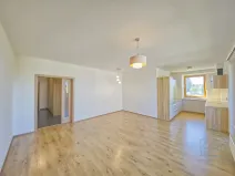 Prodej bytu 3+kk, Praha - Vysočany, Modrého, 77 m2