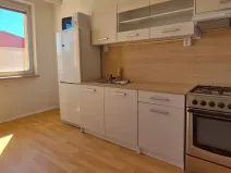 Pronájem bytu 3+1, Praha - Modřany, Vokrojova, 78 m2