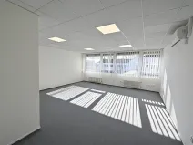 Pronájem kanceláře, Praha - Prosek, Litvínovská, 282 m2