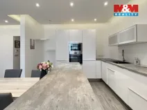 Pronájem bytu 3+kk, Praha - Střešovice, U střešovických hřišť, 95 m2