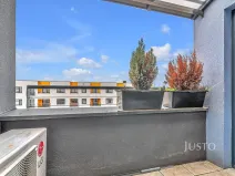 Prodej bytu 3+kk, Praha - Uhříněves, Oty Bubeníčka, 51 m2
