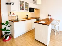 Pronájem bytu 1+kk, Praha - Uhříněves, Blšanecká, 32 m2