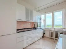 Pronájem bytu 3+1, Praha - Vinohrady, Písecká, 79 m2