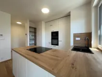 Pronájem bytu 2+kk, Bystřice nad Pernštejnem, Masarykovo náměstí, 64 m2