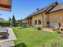 Prodej rodinného domu, Šestajovice, 255 m2
