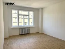 Pronájem bytu 1+1, Praha - Libeň, Pivovarnická, 55 m2