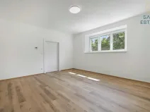 Pronájem bytu 2+kk, Brno, Tomešova, 43 m2