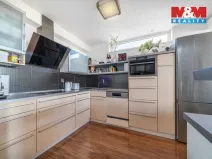 Prodej bytu 4+kk, Králův Dvůr, 89 m2