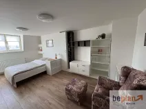 Pronájem bytu 1+1, Praha - Smíchov, Janáčkovo nábřeží, 43 m2