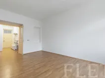 Pronájem bytu 1+1, Praha - Holešovice, Kamenická, 45 m2
