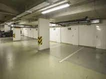 Pronájem garážového stání, Praha - Vinohrady, Italská, 12 m2