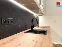 Pronájem bytu 2+kk, Praha - Smíchov, Plzeňská, 45 m2