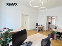 Pronájem kanceláře, Praha - Karlín, Sokolovská, 49 m2