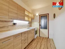 Prodej bytu 2+1, Mariánské Lázně - Úšovice, Hroznatova, 60 m2