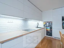 Prodej bytu 3+kk, Praha - Kobylisy, 70 m2