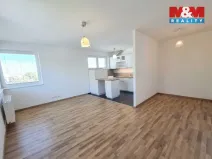 Pronájem bytu 1+kk, Kladno - Kročehlavy, Milady Horákové, 43 m2