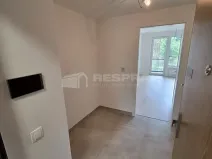 Pronájem bytu 1+kk, Praha - Chodov, Komárkova, 30 m2