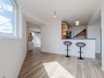 Prodej bytu 3+kk, Praha - Vysočany, Skloněná, 74 m2