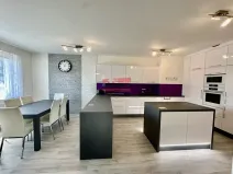 Pronájem bytu 3+kk, Tábor, Janáčkova, 94 m2