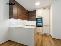 Pronájem bytu 3+kk, Praha - Hostivař, Nurmiho, 63 m2