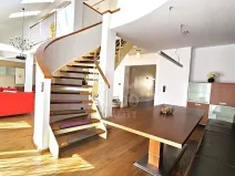 Prodej atypického bytu, České Budějovice, B. Smetany, 255 m2