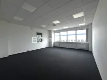 Pronájem kanceláře, Brno, Letiště Brno-Tuřany, 300 m2