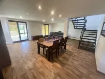 Pronájem rodinného domu, Vlkoš, 200 m2