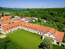 Prodej komerční nemovitosti, Vršovice, 5100 m2