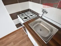 Pronájem bytu 1+1, Klášterec nad Ohří, Královéhradecká, 35 m2