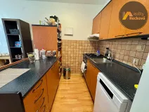 Prodej bytu 3+1, Praha - Prosek, Pískovcová, 67 m2