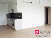 Prodej bytu 2+kk, Pohořelice, Znojemská, 66 m2