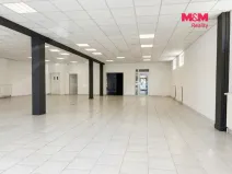 Pronájem obchodního prostoru, Pardubice, Smetanovo náměstí, 350 m2