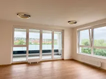 Pronájem bytu 3+kk, Praha - Vysočany, Pod Harfou, 79 m2