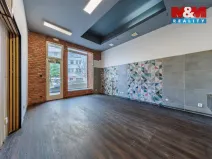 Pronájem obchodního prostoru, Karlovy Vary, Jaltská, 50 m2