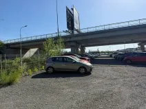 Pronájem komerčního pozemku, Praha, Radiová, 100 m2