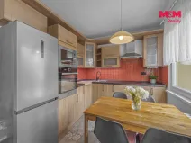 Prodej bytu 4+1, Police nad Metují - Velká Ledhuje, Fučíkova, 94 m2